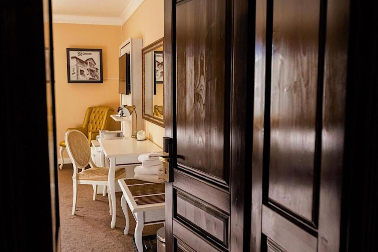 4Cardinal'S Boutique Hotel Brasov Exterior photo