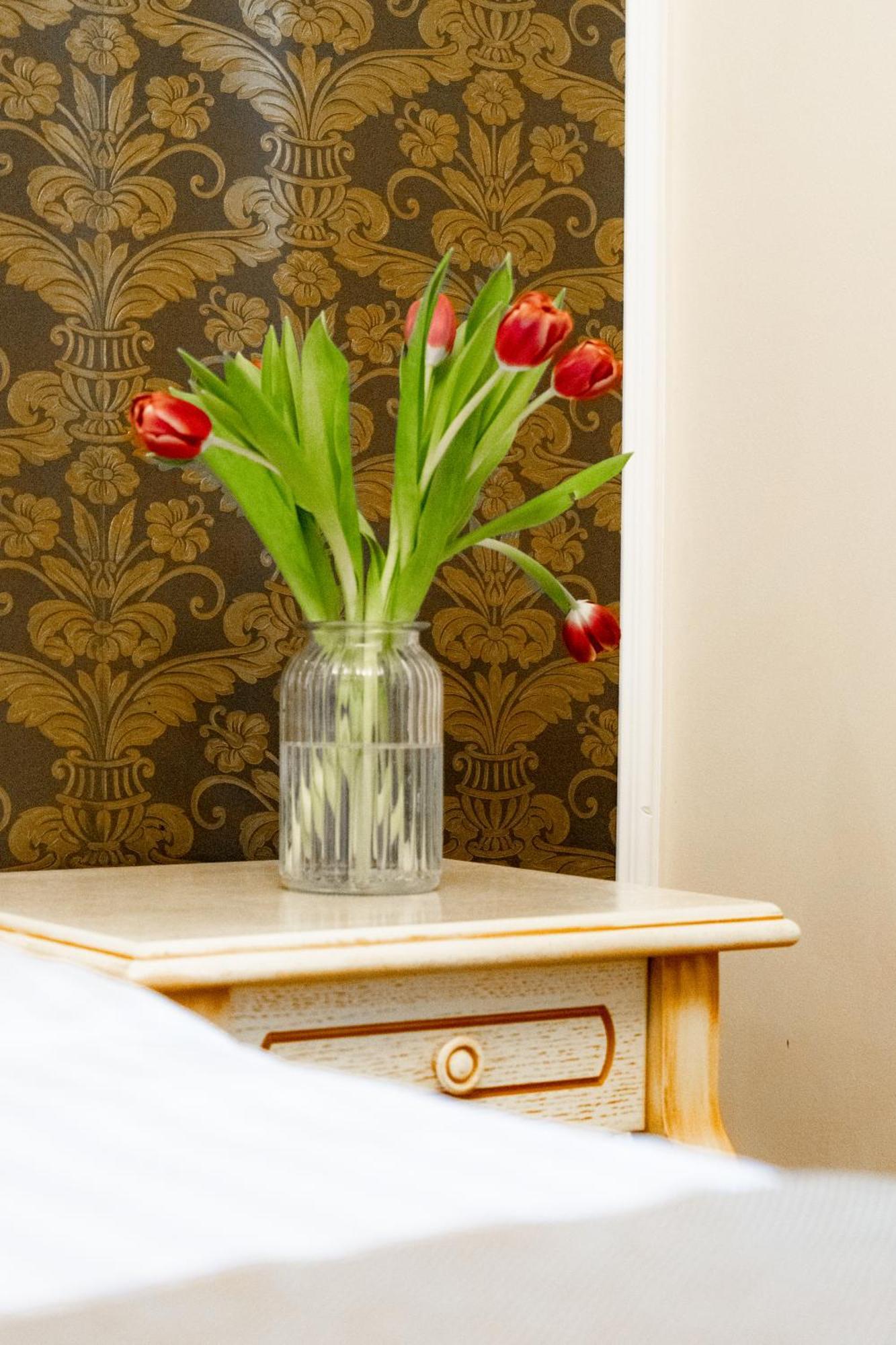 4Cardinal'S Boutique Hotel Brasov Exterior photo